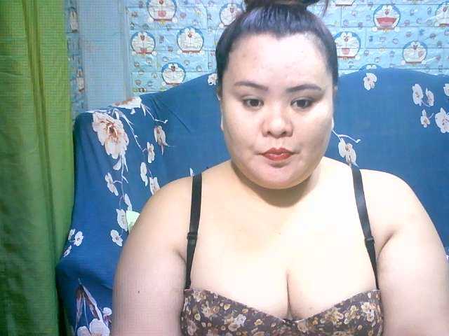 Photos Asianlyn welcome to my room : try me worth every cent's :) #bigboobs #bigass #pinay #bbw