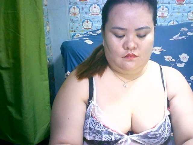 Photos Asianlyn welcome to my room : try me worth every cent's :) #bigboobs #bigass #pinay #bbw
