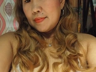Chat vidéo érotique Asianna