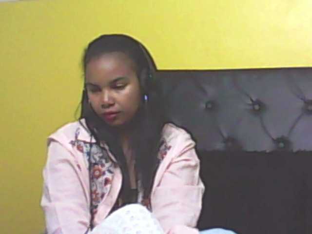 Captures d'écran de diffusion AsmiraPink