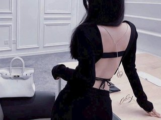 Chat vidéo érotique Assexy18