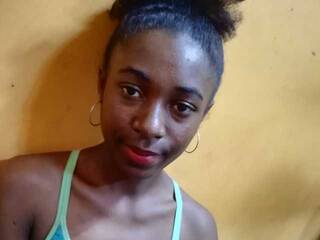 Chat vidéo érotique Aurelia42