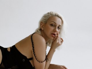 Chat vidéo érotique AvroraLove96