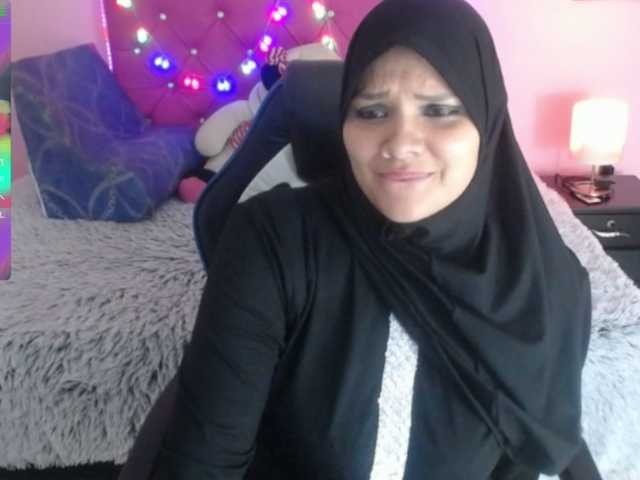 Captures d'écran de diffusion AzaharaMahmud