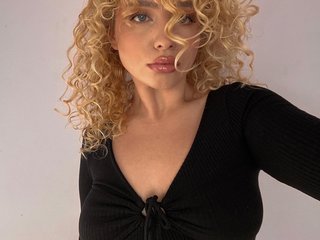 Chat vidéo érotique baby-dolll