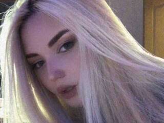 Chat vidéo érotique BABYBAE