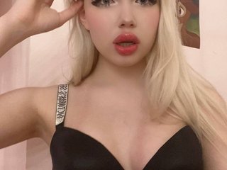 Chat vidéo érotique BabyMolly07