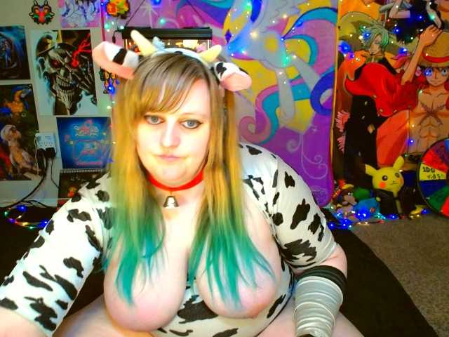 Photos BabyZelda Moo Cow! ^_^ HighTip=Hang Out with me! *** 100 = 30 Vids & Tip Request! 10 = Friend Add! 300 = View Your Cam! Cheap Videos in Profile!!! ***