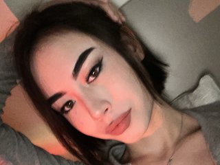 Chat vidéo érotique BadAsianBaby