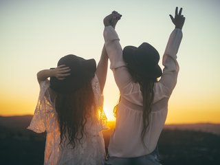 Chat vidéo érotique Bads-hornies