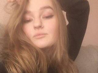 Chat vidéo érotique Bailey-Amore