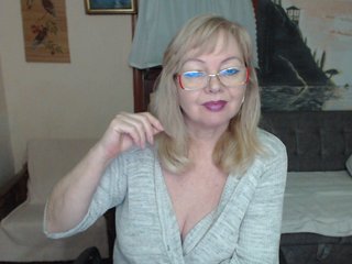 Chat vidéo érotique EvelynLoveShy