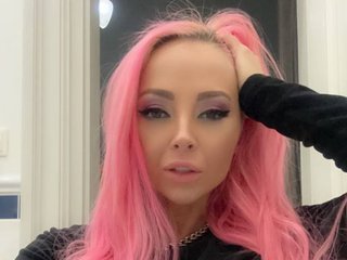 Chat vidéo érotique Barbie-mf