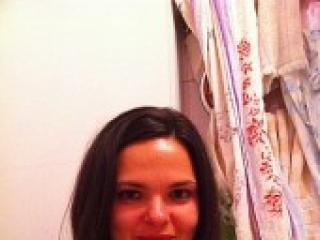 Chat vidéo érotique basira28