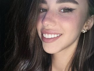 Chat vidéo érotique Bast3t