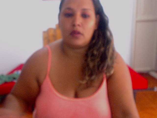 Captures d'écran de diffusion bbwtasti