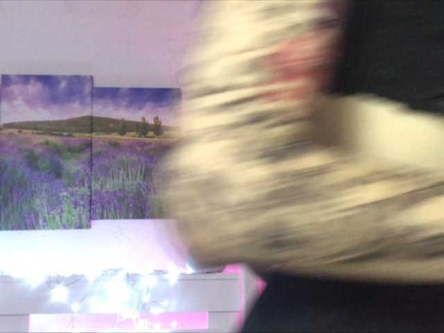 Captures d'écran de diffusion Beatrisa