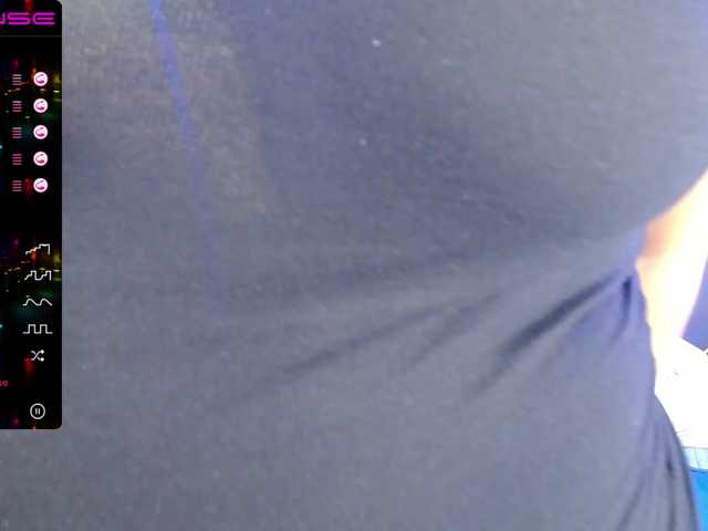 Photos beauty-emy help me I want to take a shower, let me warm 400 tk goal#latina #bignaturalboobs #pluganal #curvy #bigass Lush is on ♥