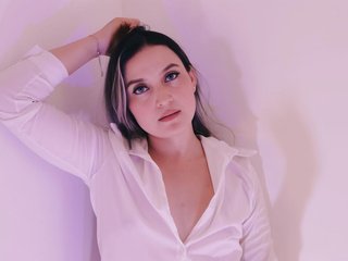 Chat vidéo érotique Bellamiller04