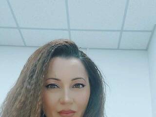 Chat vidéo érotique Bellashow