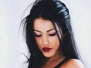 Chat vidéo érotique BellyCatt