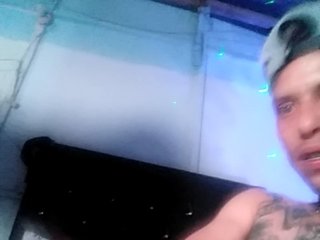 Chat vidéo érotique Bennedettomichel696