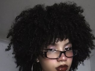 Chat vidéo érotique BettyBoo2801