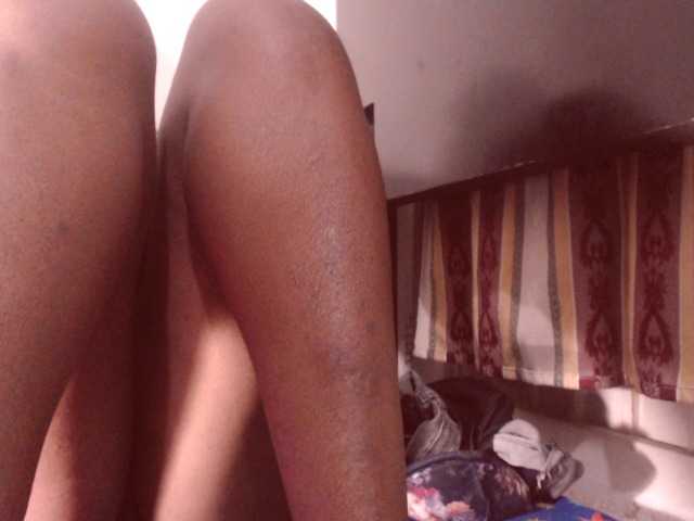 Captures d'écran de diffusion BigBustyBlack