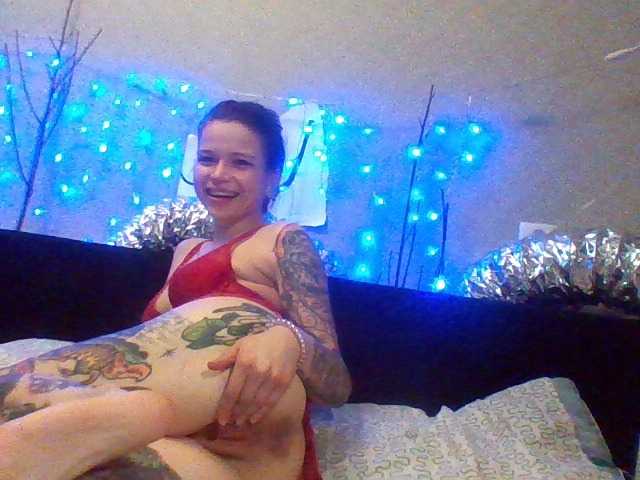 Photos bigdick--fuck inked girl home alone===inked feet=== inked legs===