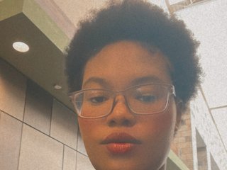 Chat vidéo érotique BigSexy21