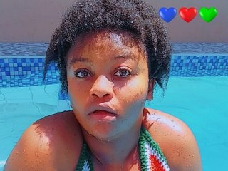 Chat vidéo érotique bigtitsqueen33