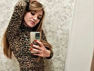 Chat vidéo érotique Black-Wine