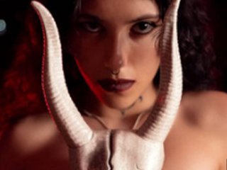 Chat vidéo érotique blackdemonxxx