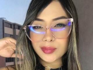 Chat vidéo érotique BlairFoster