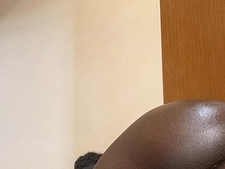 Chat vidéo érotique Blaqlover