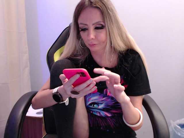 Captures d'écran de diffusion blondalina