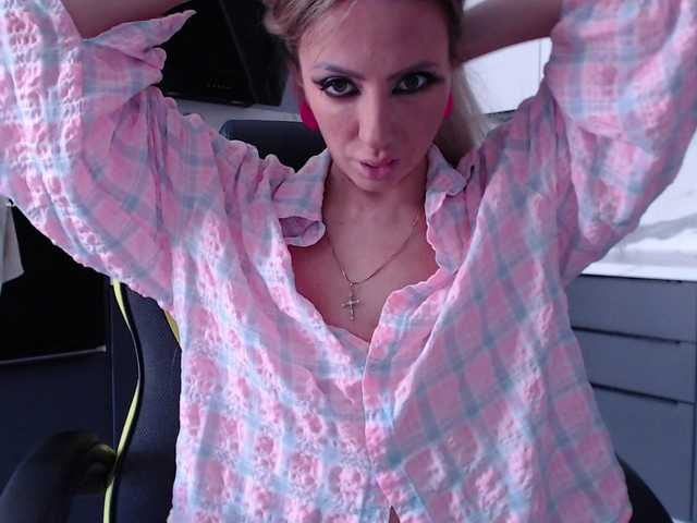 Captures d'écran de diffusion blondalina