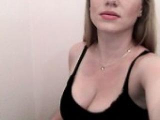 Chat vidéo érotique blondddina