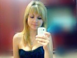 Chat vidéo érotique blonde18
