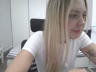 Chat vidéo érotique Blondie8853