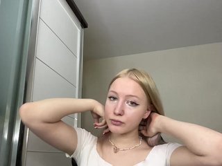 Chat vidéo érotique BLONDINO4KA
