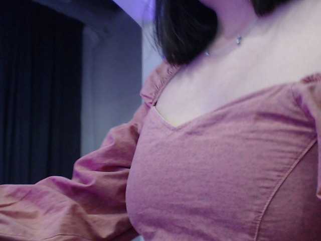 Photos bmwlovee Hello. Welcome to my room my dear. i'm kim and i'm new here#new #nonude #tits #asian