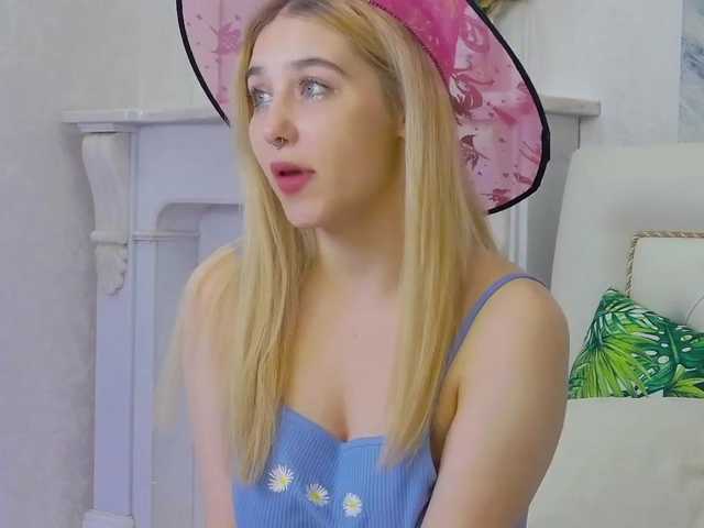 Captures d'écran de diffusion BondGirla