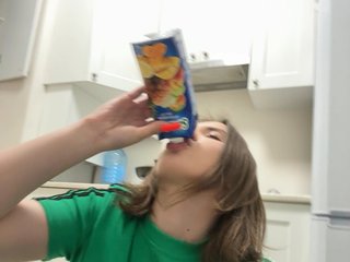 Chat vidéo érotique alizii