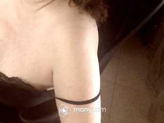 Chat vidéo érotique LaraNazira