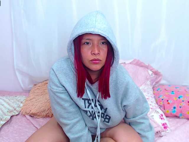 Captures d'écran de diffusion natashawithe