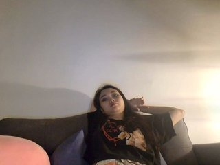 Chat vidéo érotique RozyElle