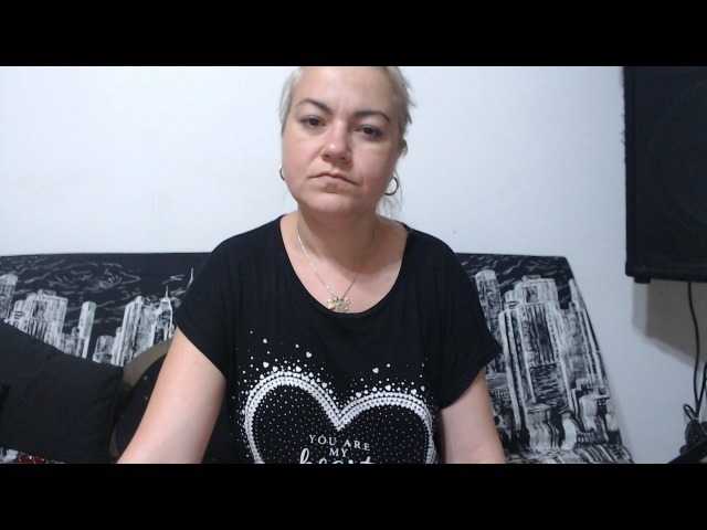 Captures d'écran de diffusion Softhottmilf