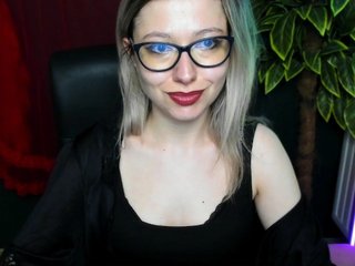 Chat vidéo érotique xxHeidiLove