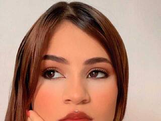 Chat vidéo érotique BRANDI-LOVEN